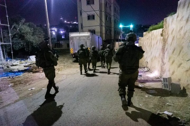 الاحتلال يقتحم مدينة البيرة