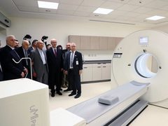 افتتاح قسم العلاج الإشعاعي في مركز النجاح للسرطان  التابع لمستشفى النجاح الوطني الجامعي