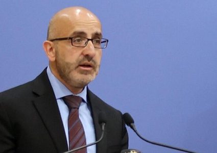 المالية تعلن مواعيد التسجيل في تطبيق يبوس للمتقاعدين وموظفي العقود
