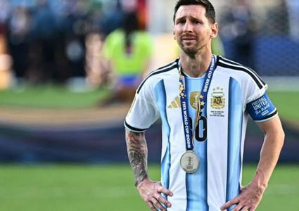 ميسي يعلن اعتزاله اللعب الدولي مع المنتخب الأرجنتيني