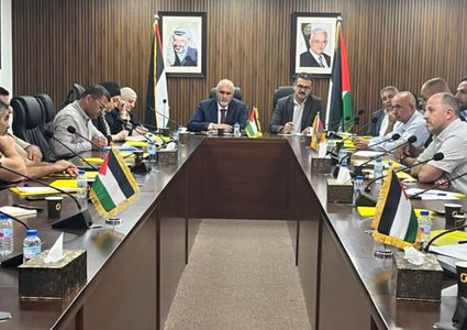 الزراعة تشرع بتوزيع مطاعيم الحمى المالطية على مديريات البيطرة