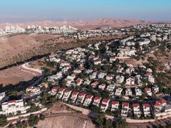 إسرائيل تهدد بريطانيا بالرد في حال فرض عقوبات عليها