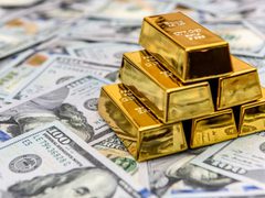 الذهب يتراجع إلى أدنى مستوى في أكثر من ثلاثة أسابيع