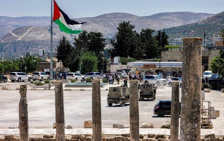 الخارجية تدين أعمال الحفر والتجريف الإسرائيلية في سبسطية وتطالب اليونسكو بالتدخل