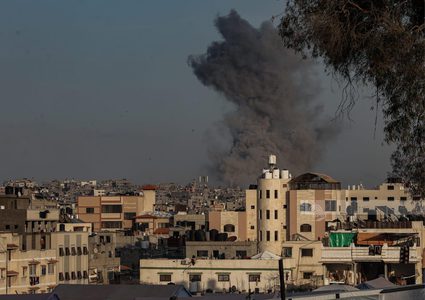 شهيد إثر قصف الاحتلال خيمة نازحين في خان يونس