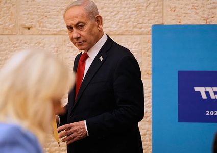 نتنياهو: إسقاط النظام الإيراني بات في المتناول