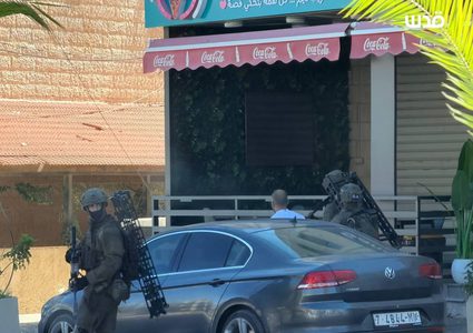 الاحتلال يعتقل ثلاثة مواطنين من مدينة نابلس وسالم