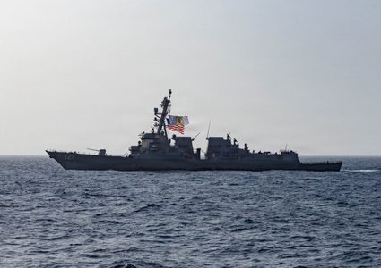 بعد هجمات صاروخية للحرس الثوري.. القوات الأمريكية تستهدف 3 ناقلات نفط إيرانية