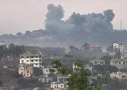 غارات على النبطية بعد إطلاق مسيّرتين لحزب الله