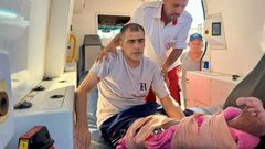 إجلاء 61 مريضا و 65 مرافقا عبر معبر رفح بالتنسيق مع الصحة العالمية.
