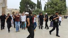 124 مستوطنًا يقتحمون المسجد الأقصى