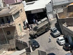 إصابة شاب بالرصاص وآخرين بالاختناق خلال اقتحام الاحتلال قبلان