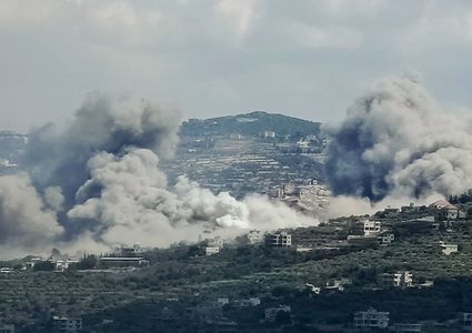 لبنان: 11 شهيدا بينهم رضيعان ومسعفان في غارات إسرائيلية على كفررمان