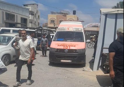 استشهاد طفل وشاب متأثرين بإصابتهما بنيران وقصف الاحتلال في غزة