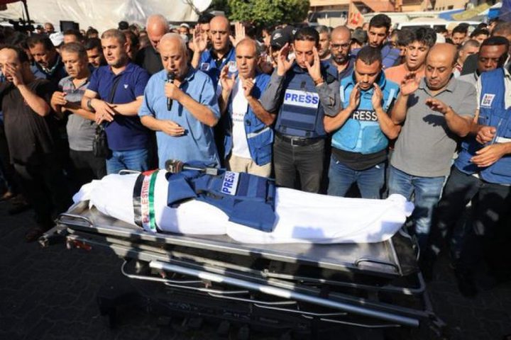 نقابة الصحفيين: 84 انتهاكًا بحق الصحفيين خلال آب بينها استشهاد صحفي