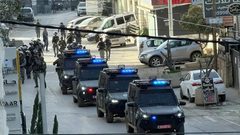 الاحتلال يشن عملية عسكرية واسعة في عناتا ومخيم شعفاط ويغلق مداخلهما