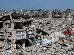 إصابات برصاص وقصف الاحتلال على مناطق متفرقة من قطاع غزة