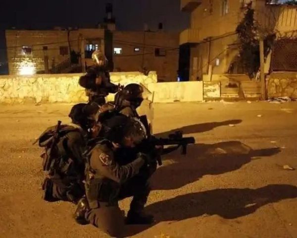 الاحتلال يقتحم بلدة الخضر في بيت لحم