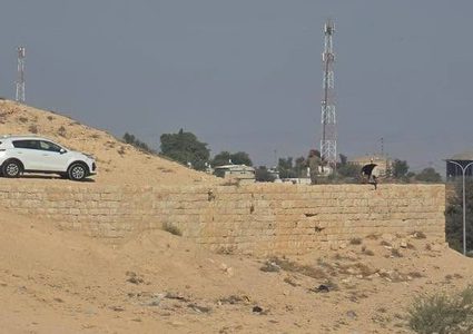 مستعمرون يواصلون اعتداءاتهم على بئر مياه المسكوب غرب القدس