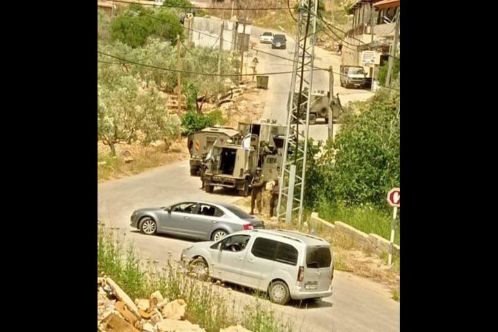سلفيت: مستوطنون يعتدون على مواطن والاحتلال يصادر جرافة