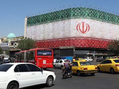 أزمة الطاقة تدفع إيران إلى اعتماد «يوم بلا سيارات»