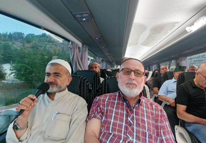 انطلاق حافلة للأهالي من الناصرة بالداخل المحتل إلى القدس، لأداء الصلوات رحاب المسجد الأقصى المبارك.