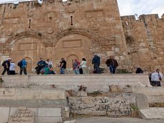 محافظة القدس: جماعات "الهيكل" تمهّد لتحويل باب الرحمة إلى نقطة صلاة يهودية