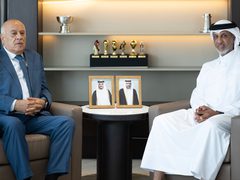 الرجوب يبحث تعزيز التعاون مع رئيس الاتحاد القطري لكرة القدم