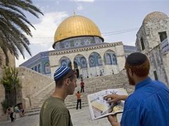 خاصlمحافظة القدس للنجاح: الاحتلال ينتقل من التهديد إلى تنفيذ مخططات تهويد الأقصى