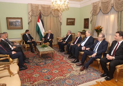 الرئيس محمود عباس يستقبل مدير المخابرات العامة المصرية