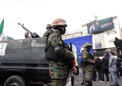 بعثة أممية: ضربات أميركية على إيران قد ترقى إلى جرائم حرب