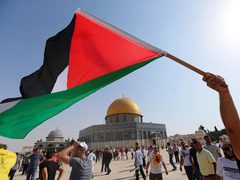 الأردن وفرنسا تؤكدان ضرورة اتخاذ خطوات عملية لتجسيد الدولة الفلسطينية المستقلة