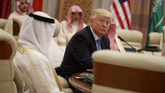 ترامب يعتزم لقاء قادة الخليج لبحث مسار الحرب مع إيران