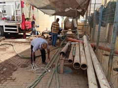 سلطة المياه تعمل على إعادة تشغيل محطة الشيخ عجلين بغزة للحد من مخاطر الصرف الصحي