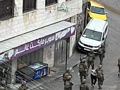 قوات الاحتلال تقتحم الجلزون وأمّ الشرايط في رام الله