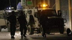 الاحتلال يقتحم بلدة حزما وينتشر في محيط المدارس