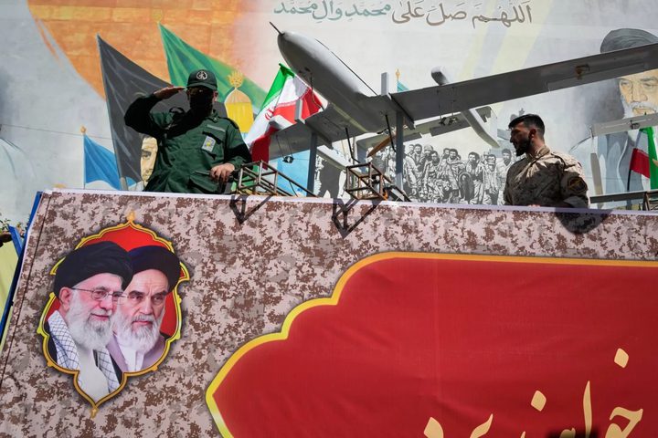 الحرس الثوري الإيراني يعلن إسقاط مسيّرة أميركية ويهدد بتغيير جغرافيا الحرب