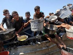 فهمي يبحث مع غوتيريش المأساة الإنسانية في غزة وتصاعد انتهاكات الاحتلال في الضفة