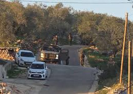 قوات الاحتلال تقتحم مدينة سلفيت وبلدة بروقين وتفتش منازل المواطنين