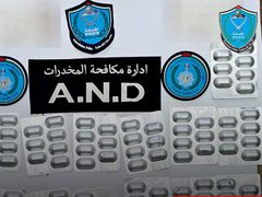 الشرطة تضبط أكثر من 214 ألف حبة يشتبه بأنها مخدرة في بيت جالا