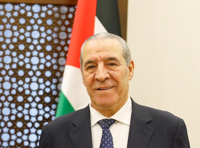 الشيخ يطالب العالم بالتدخل لحماية الشعب الفلسطيني من العنصرية والتطهير العرقي