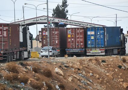 نصار نصار: الأردن يسمح بتحميل الشاحنات الأردنية بالبضائع الفلسطينية