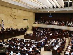 لجنة الانتخابات الإسرائيلية تصادق على شطب ترشح النائب عوفر كسيف للكنيست الـ26