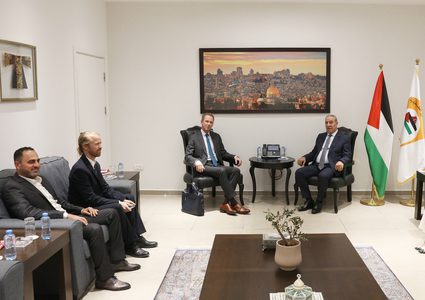 الشيخ يستقبل ممثل الاتحاد الأوروبي الجديد ويبحث معه التطورات السياسية