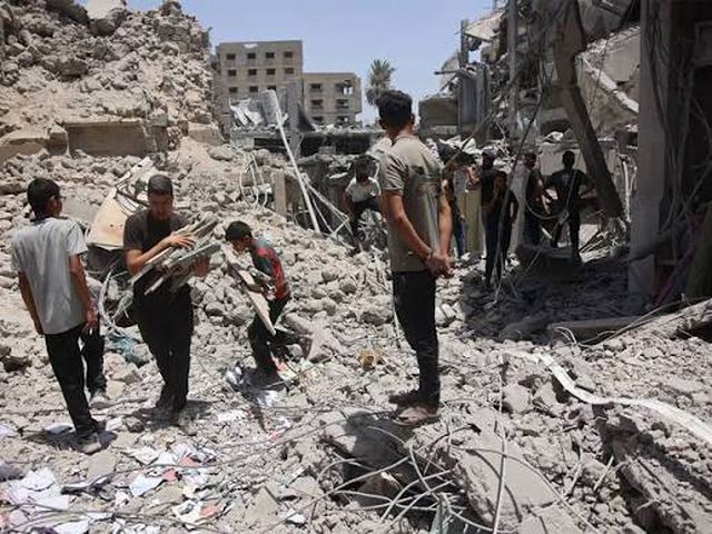 جيش الاحتلال يواصل خروقاته لوقف إطلاق النار في يومه الـ352 في قطاع غزة