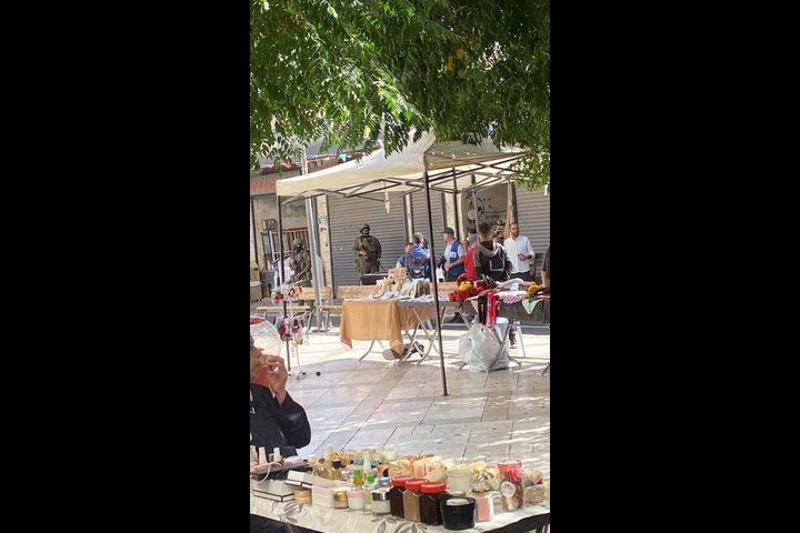 الاحتلال يعتدي على فتى خلال اقتحام مدينة نابلس