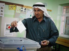 فتح تبحث الاستعدادات للانتخابات وتشكيل قوائمها في الضفة وغزة
