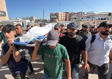 استشهاد مواطنة وإصابة زوجها بغارة على حي التفاح بمدينة غزة
