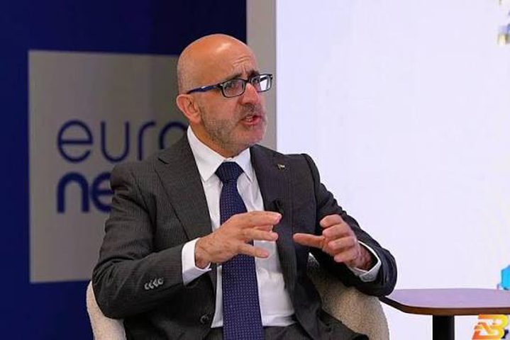 وزير المالية: الحكومة تخوض معركة شهرية لتأمين جزء من رواتب الموظفين