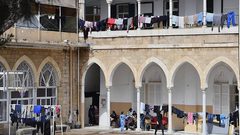 لبنان: أكثر من 70 مؤسسة تعليمية ما زالت مراكز إيواء